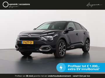 50kWh Feel Pack | Navigatie | Achteruitrijcamera