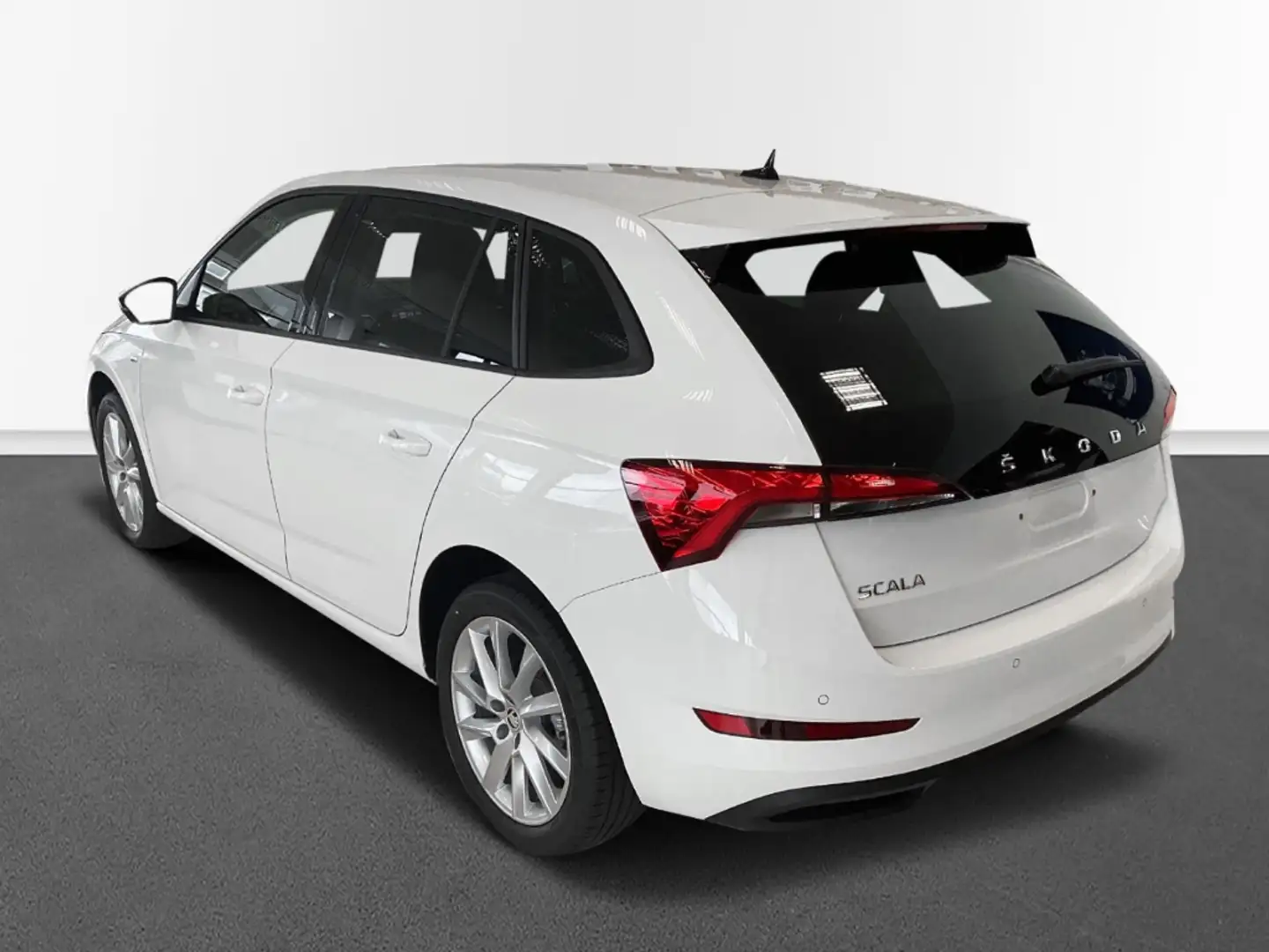 Skoda Scala Tour 1.0 TSI AHK+LED+ACC+heiz.Scheibe+Blendfreies Weiß - 2