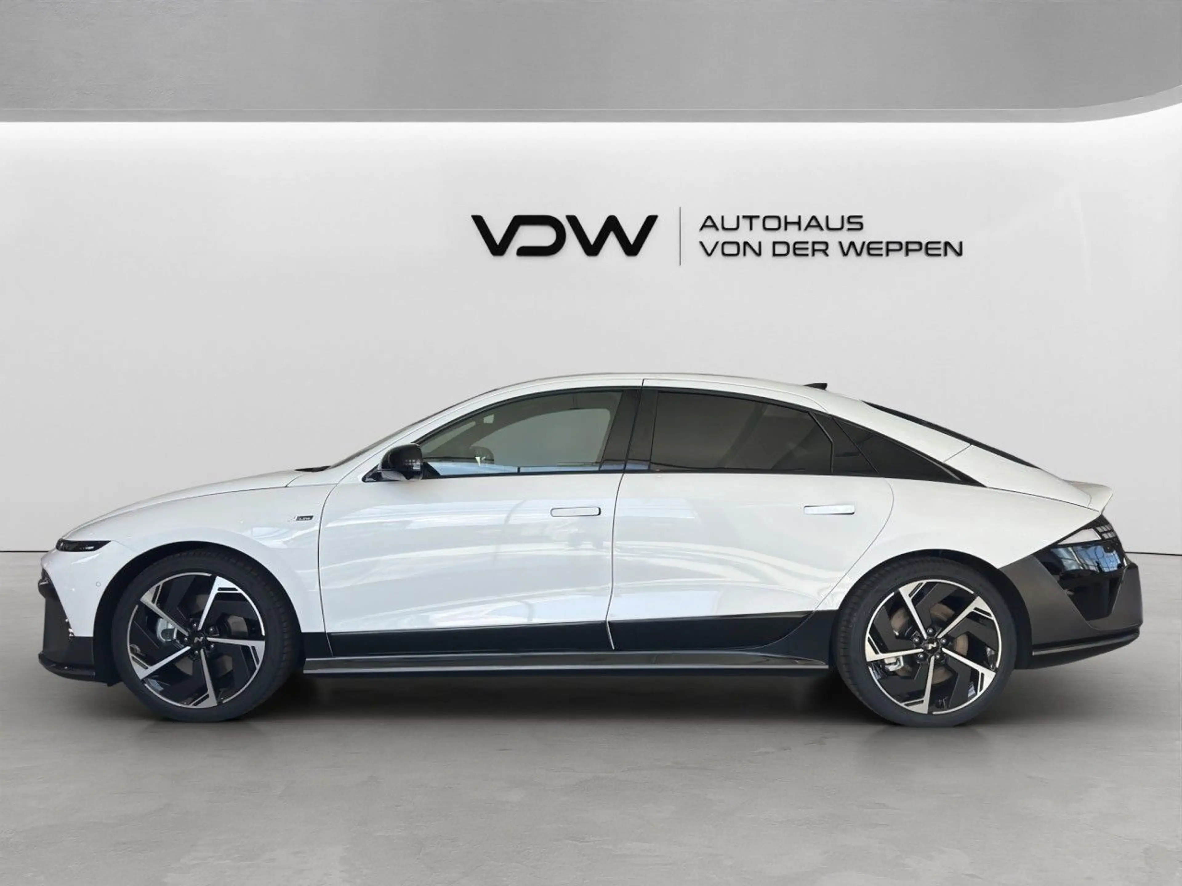 Hyundai IONIQ 6 N LINE X (4WD) 360 KAMERA+PARKASSISTENT! — photo 9