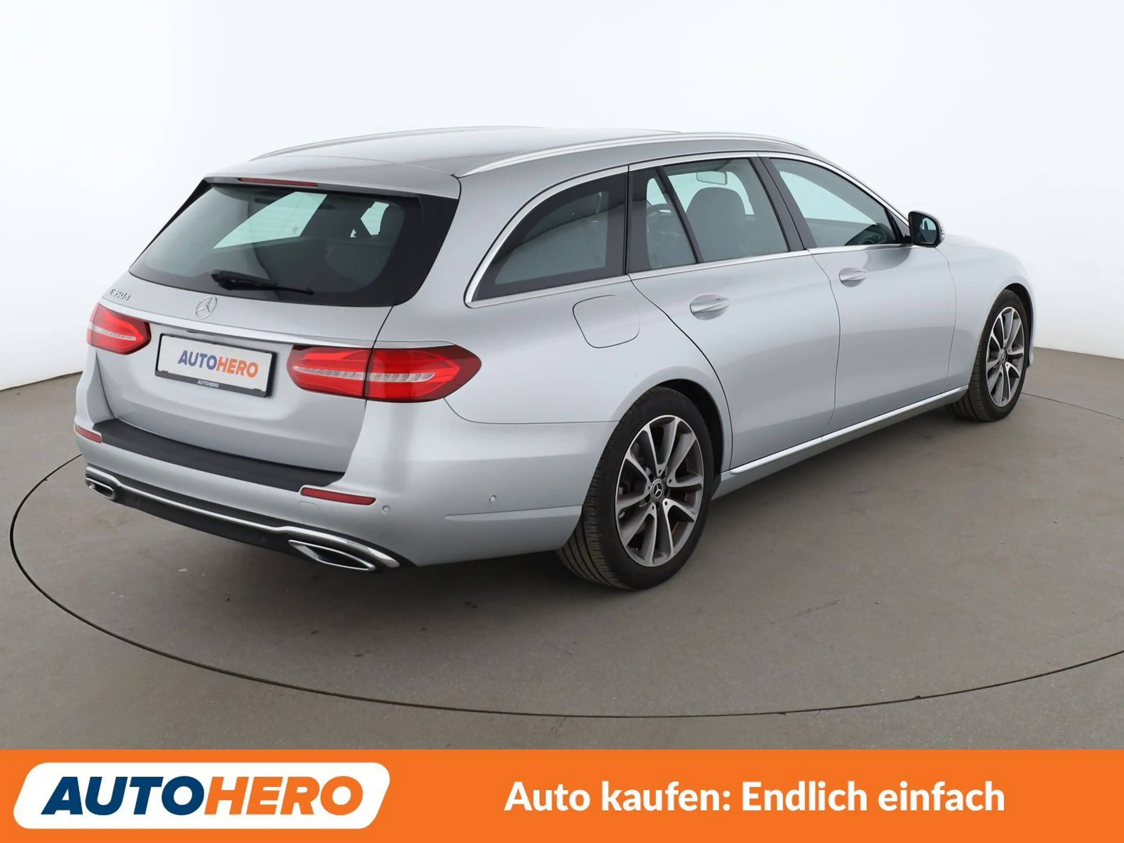 Mercedes-Benz E 350 E 350 d T Avantgarde Aut.*NAVI*LED*TEMPO*CAM*PDC* — photo 6