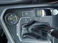 Volkswagen Tiguan 2.0 BiTDI SCR DSG 4MOTION Advanced R-Line BMT Zwart - thumbnail 28