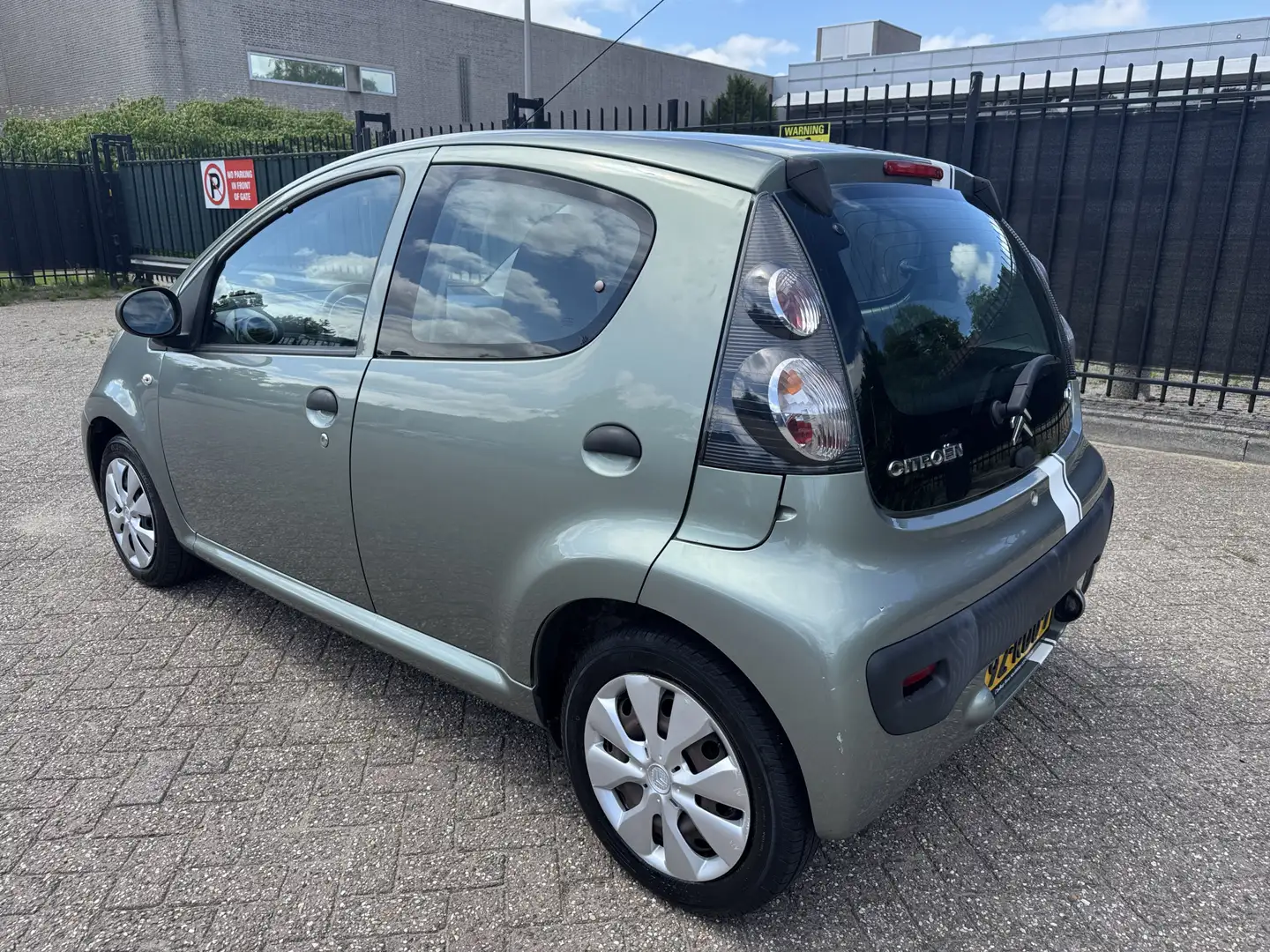 Citroen C1 1.0-12V Séduction 5 Drs StrBkr Verde - 2