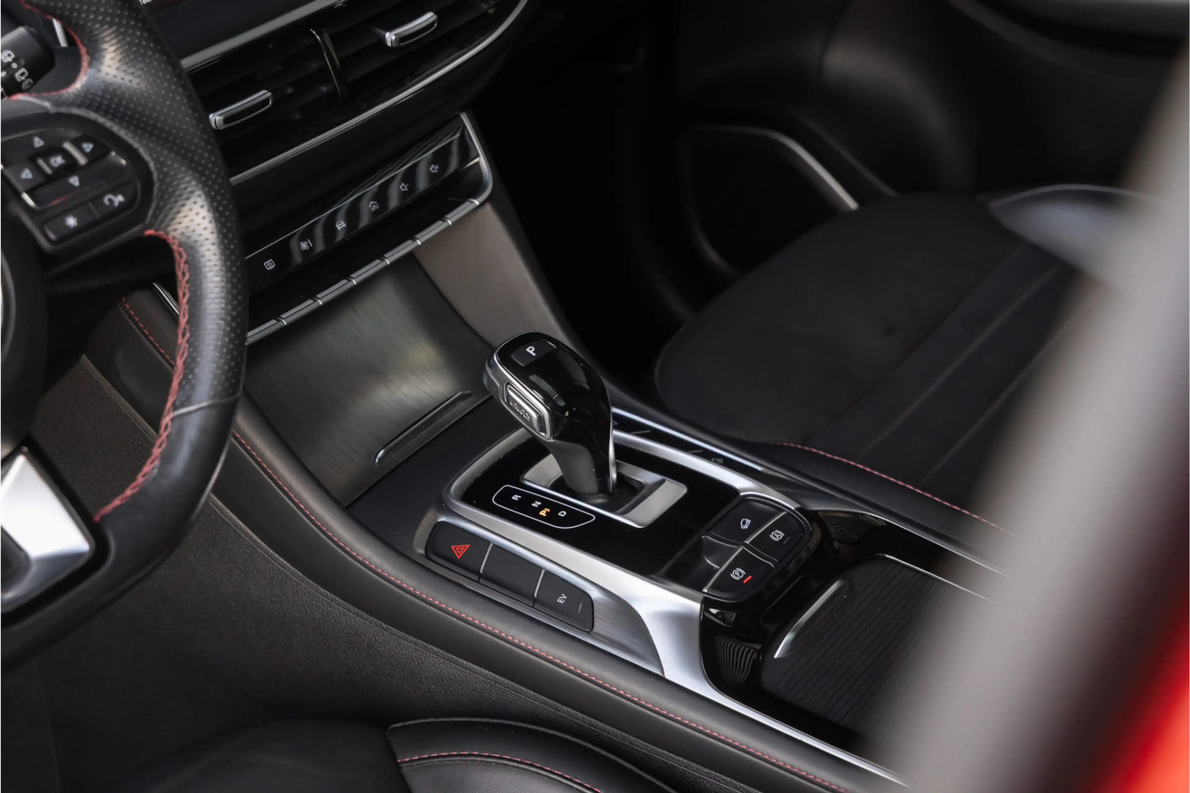 MG EHS 1.5 TGDI Luxury Pano- Carplay - Trekhaak — photo 8