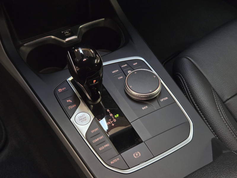 BMW 116 dA - CUIR - LED - CAMERA - Garantie — photo 12