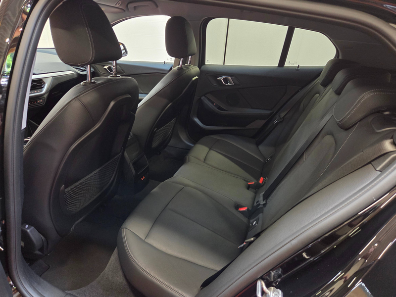 BMW 116 dA - CUIR - LED - CAMERA - Garantie — photo 8