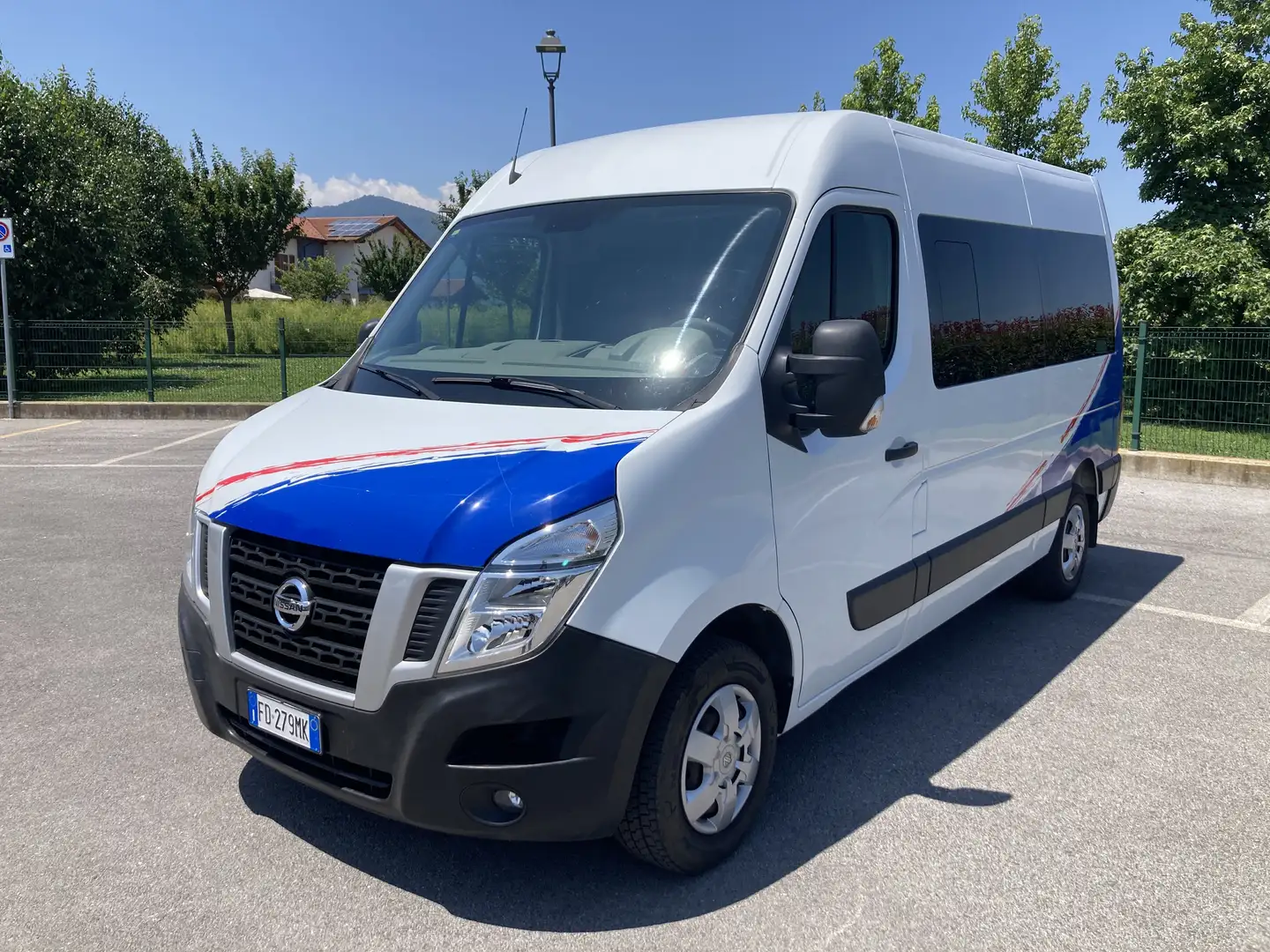Nissan NV400 Van 9 posti - 2