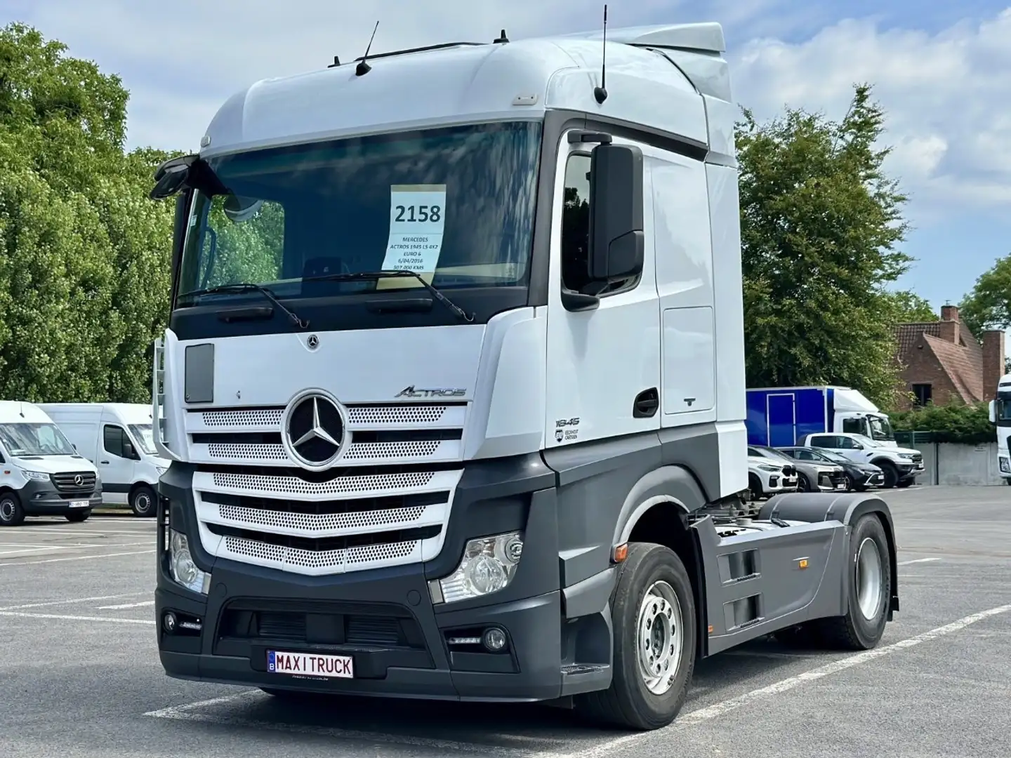 Mercedes-Benz Actros 1945 -  24.990€ - Leasing 899€/M Blanc - 1