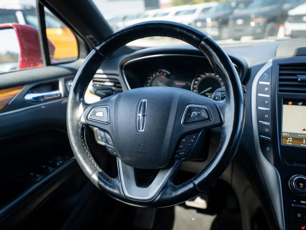 Lincoln MKC снимка Lincoln MKC