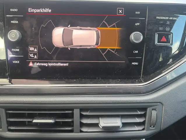 Volkswagen Polo view 11