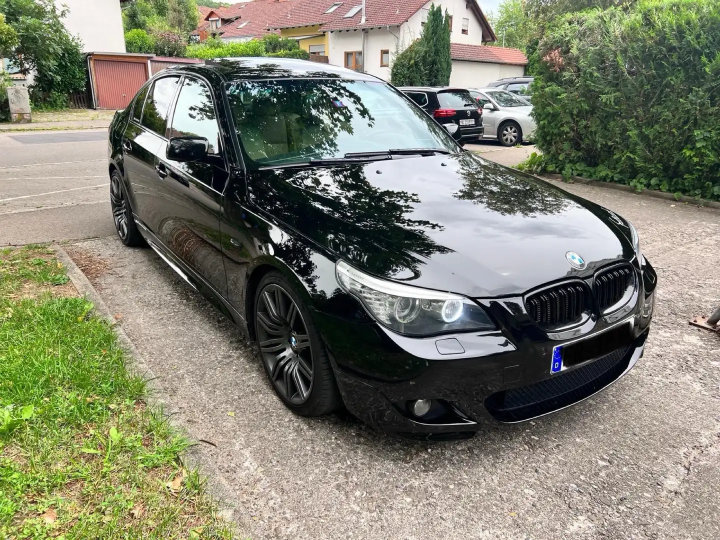 BMW 525 Edition Sport M-Paket ab Werk Fekete - 2