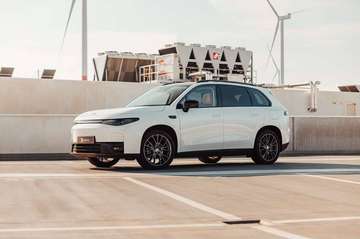 Design | Elektrisch 218 PK | 360° | Navi | Zete...