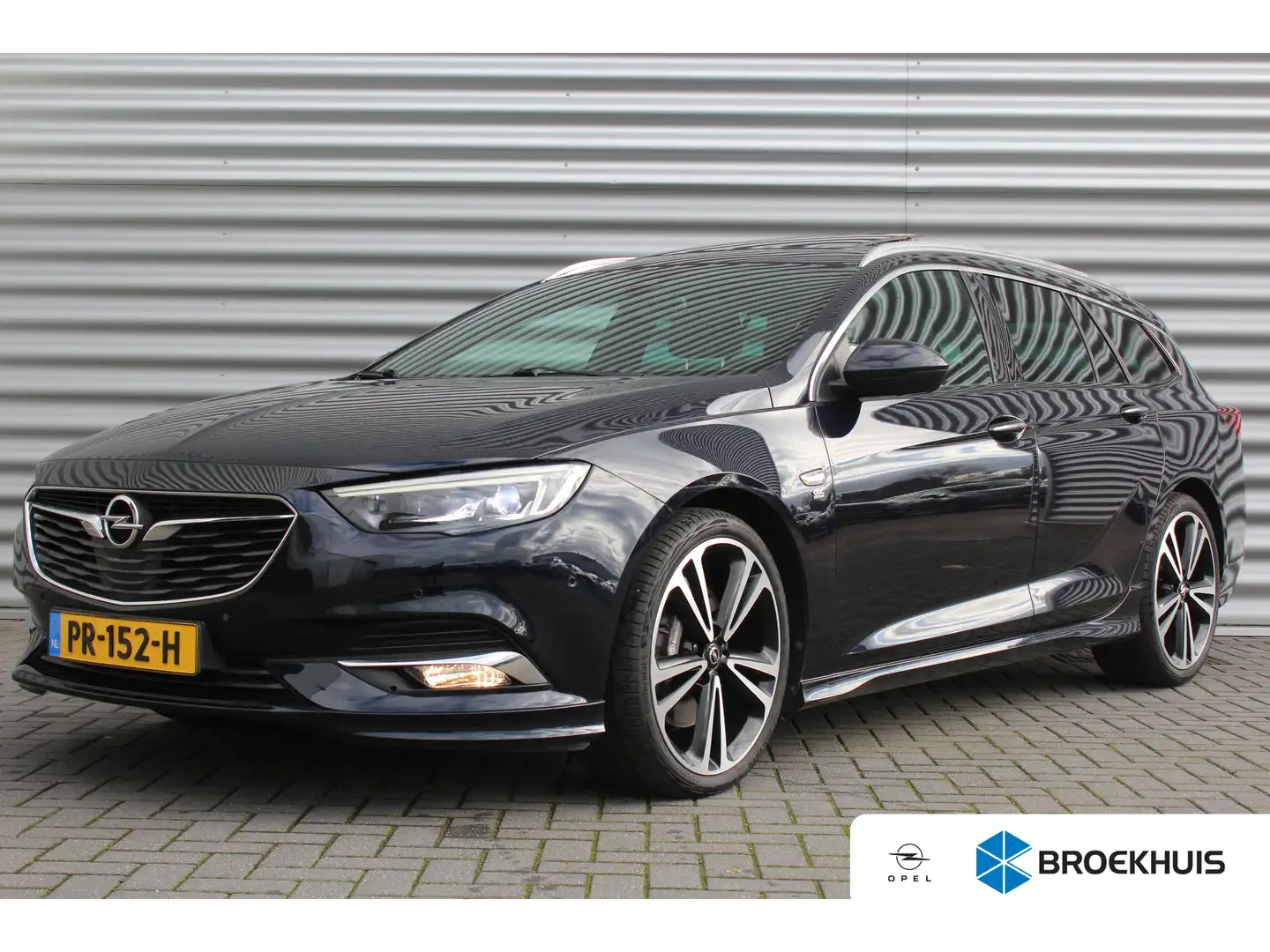 Opel Insignia Sports Tourer 2.0 TURBO 260PK 4X4 INNOVATION OPC-L Blauw - 1