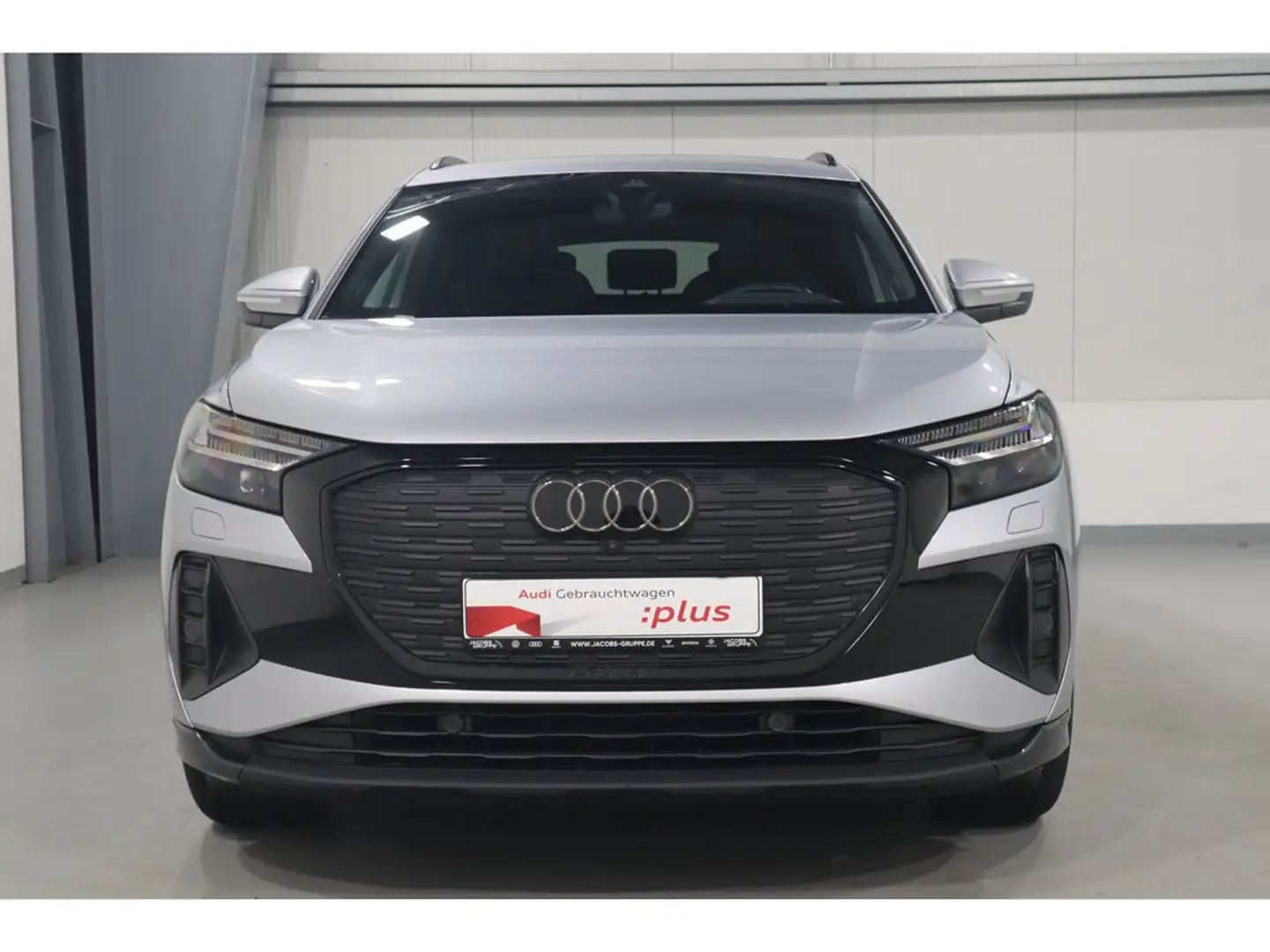 Audi Q4 e-tron 35 S line*VC*Matrix*PDC * Silber - 2