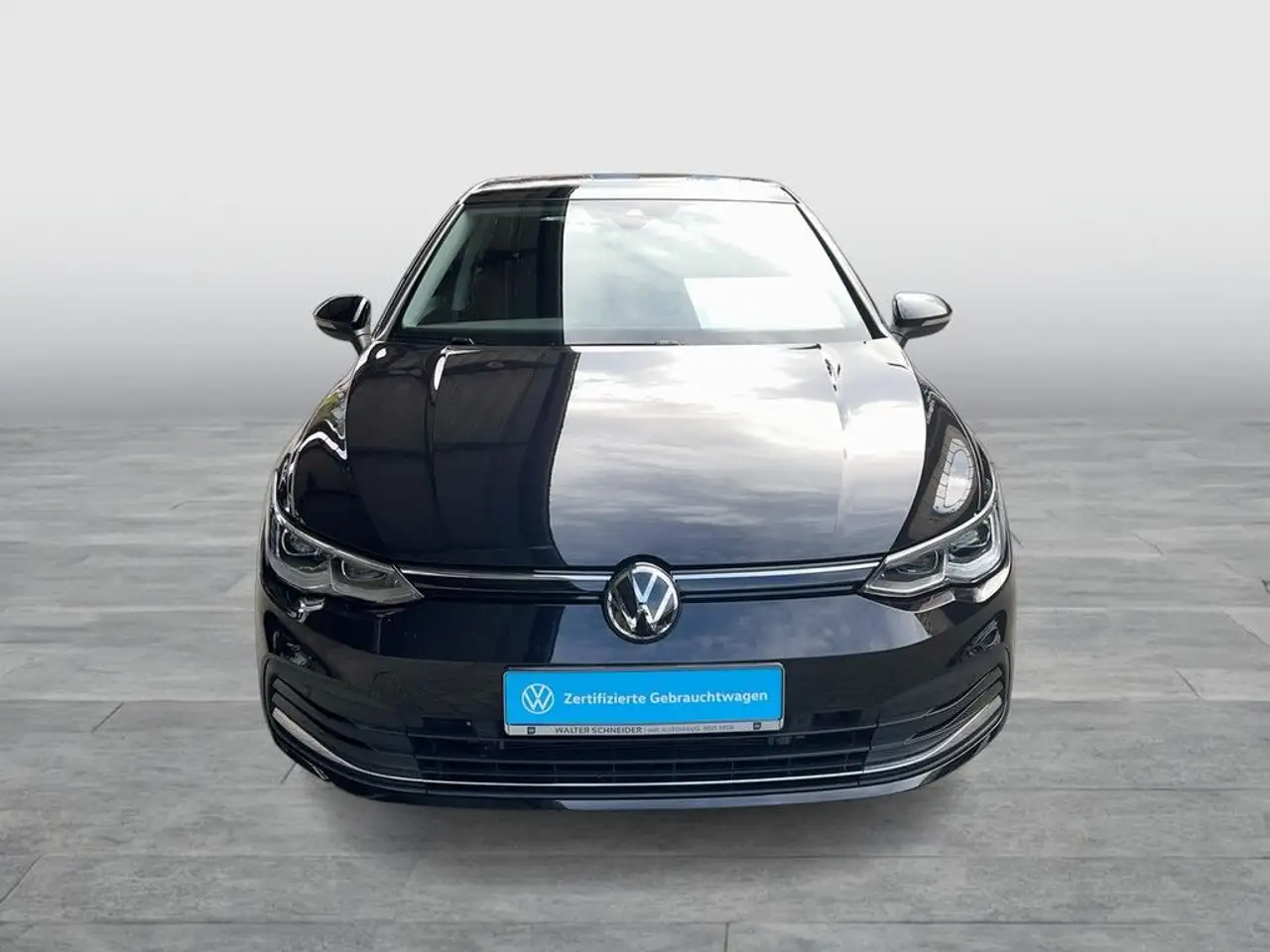 Volkswagen Golf 2.0 TDI DSG Active Navi LED AHK Pano 8