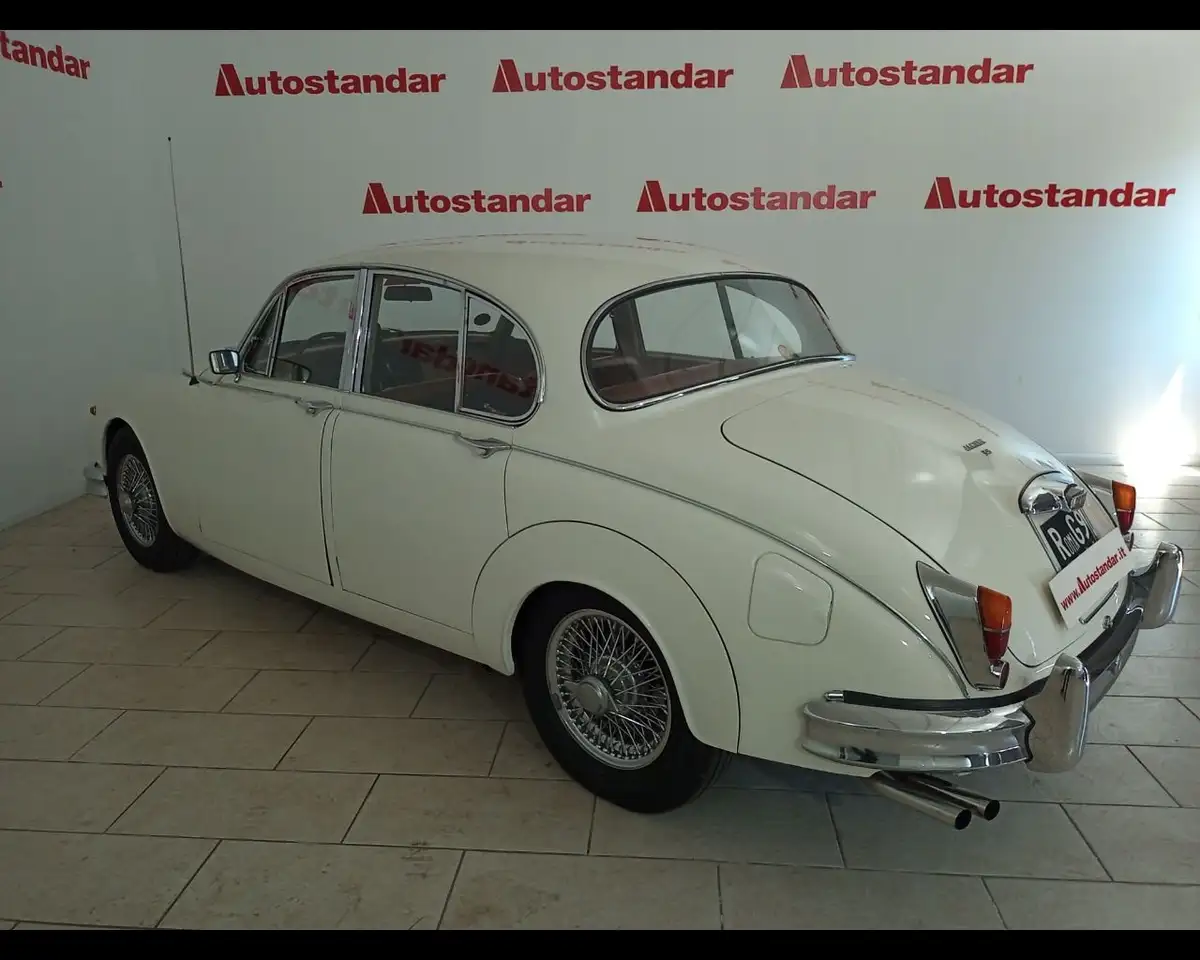 Jaguar MK II 3.8, foto 4