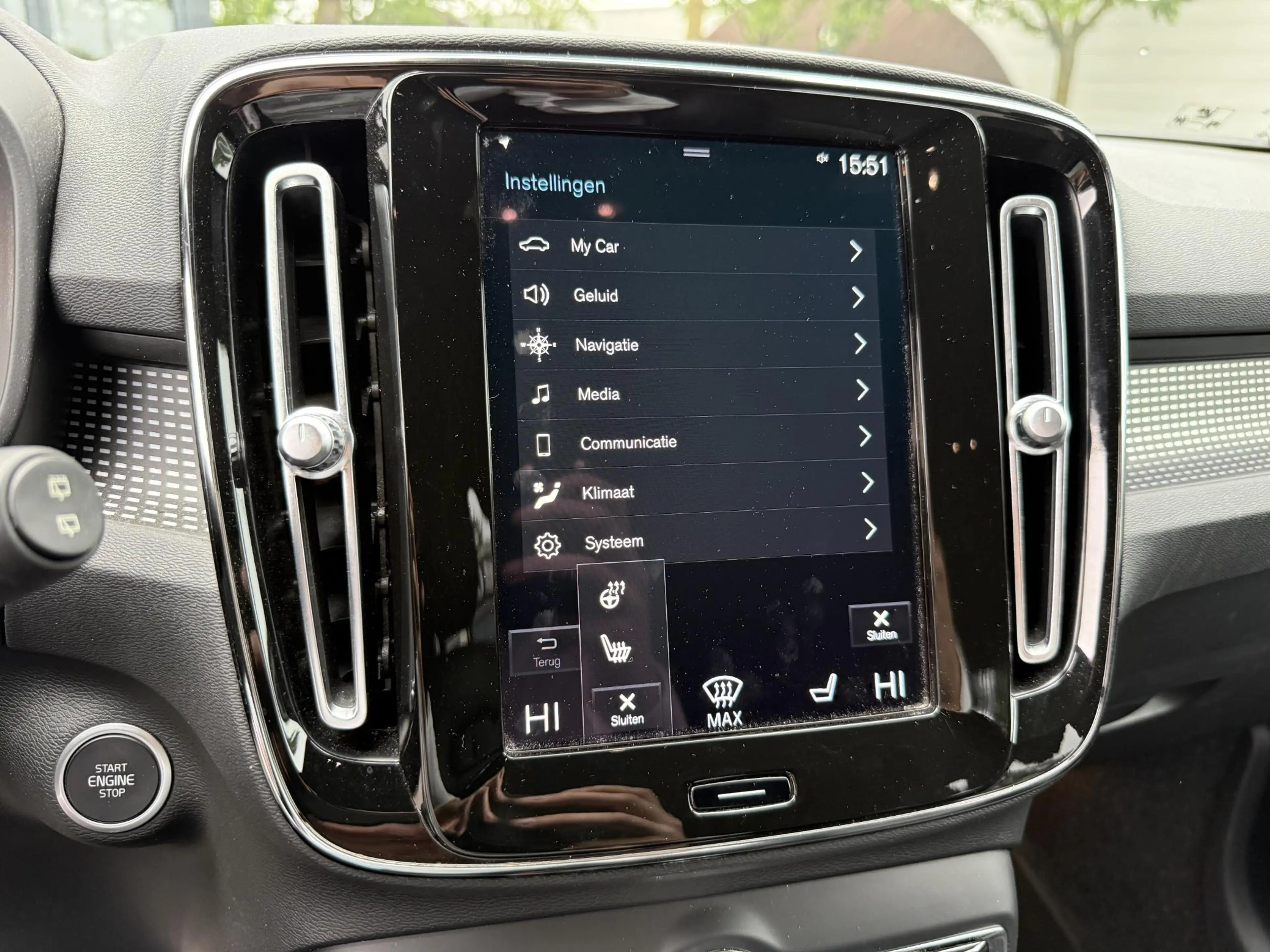 Volvo XC40 1.5 T5 Recharge R-Design 20 INCH | LEDEREN BEKLEDI — photo 17
