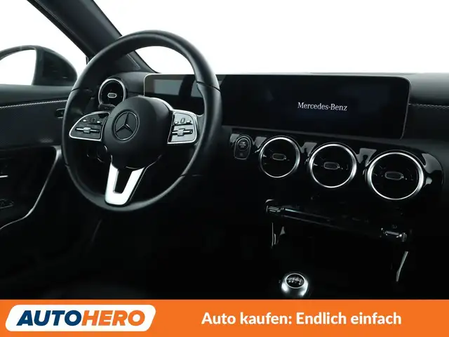 Mercedes-Benz A view 13