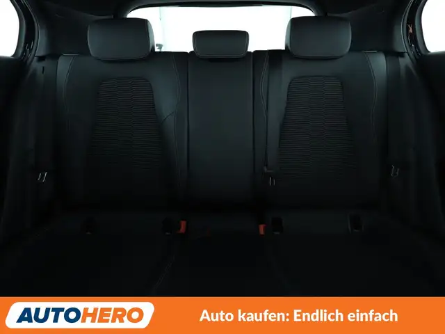 Mercedes-Benz A view 15