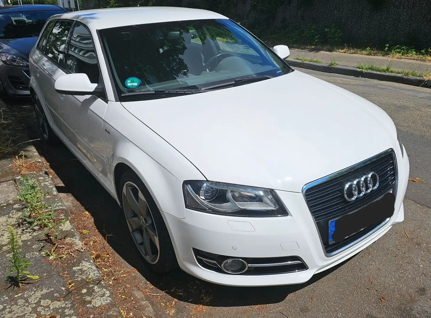Audi A3 A3 1.4 TFSI SportbackS line Sportpaket Weiß - 1