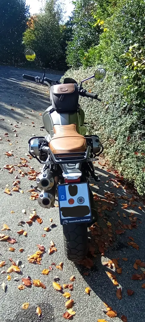 BMW R nineT Scrambler Plateado - 2