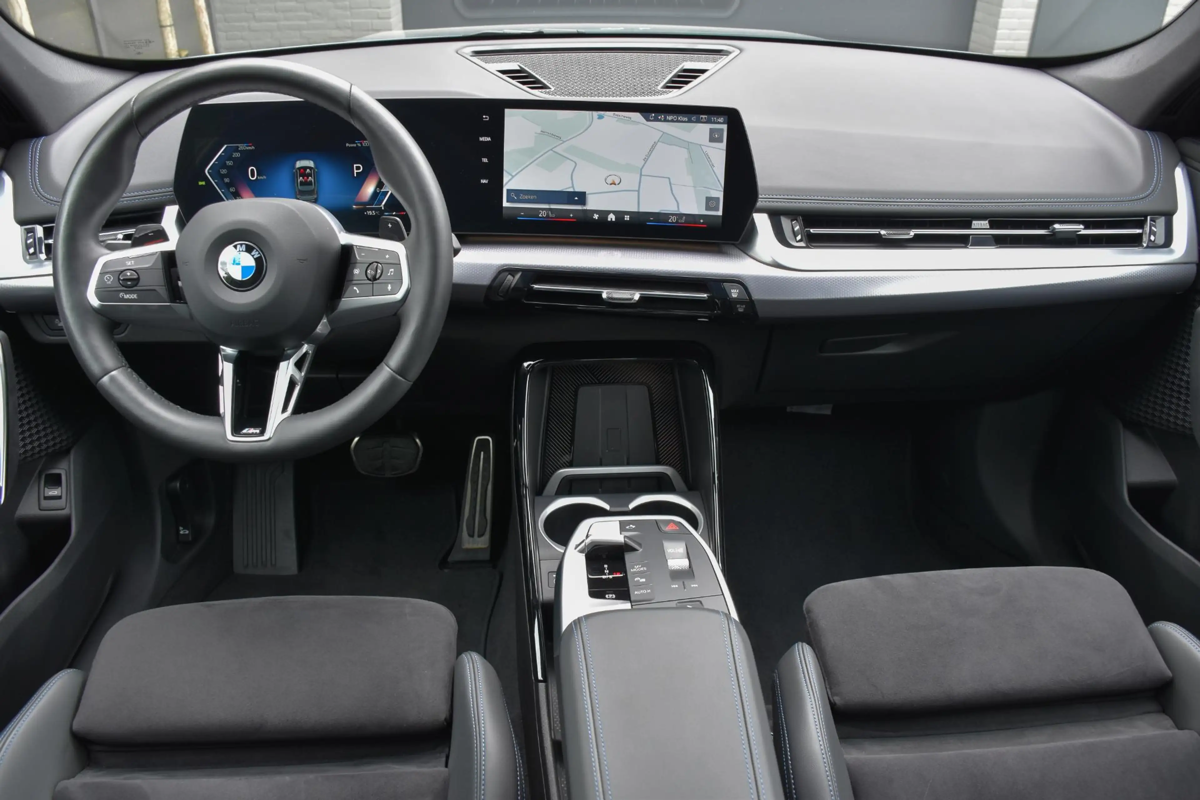 BMW X1 sDrive18i M Sport | Elektrische trekhaak — photo 12