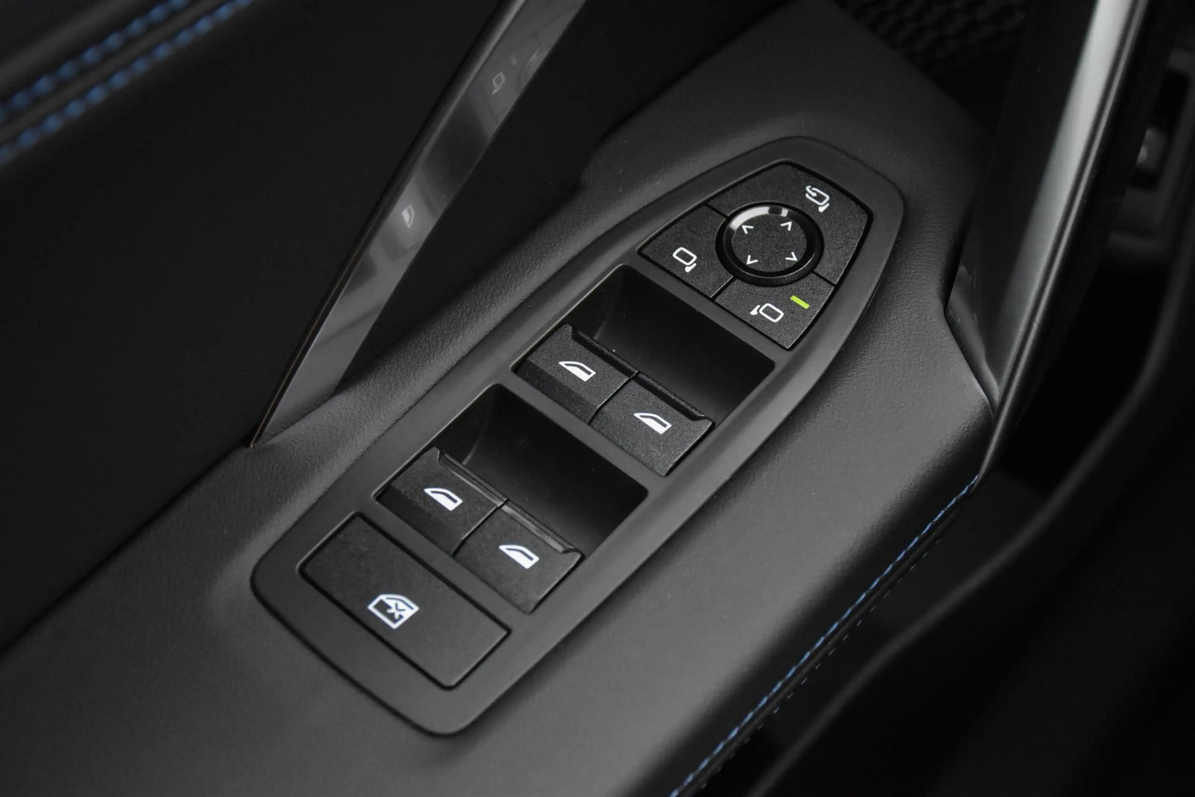 BMW X1 sDrive18i M Sport | Elektrische trekhaak — photo 21