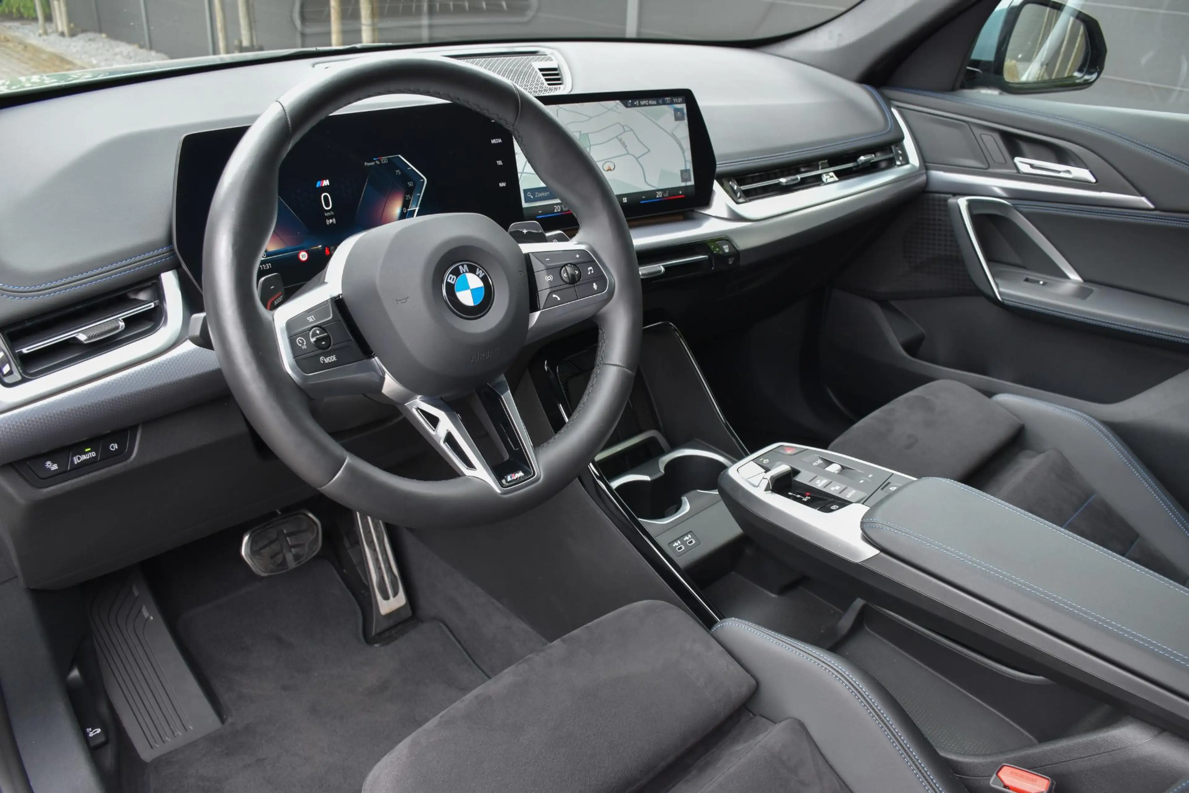 BMW X1 sDrive18i M Sport | Elektrische trekhaak — photo 8