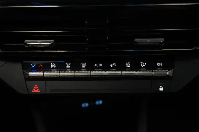 Renault Clio view 12