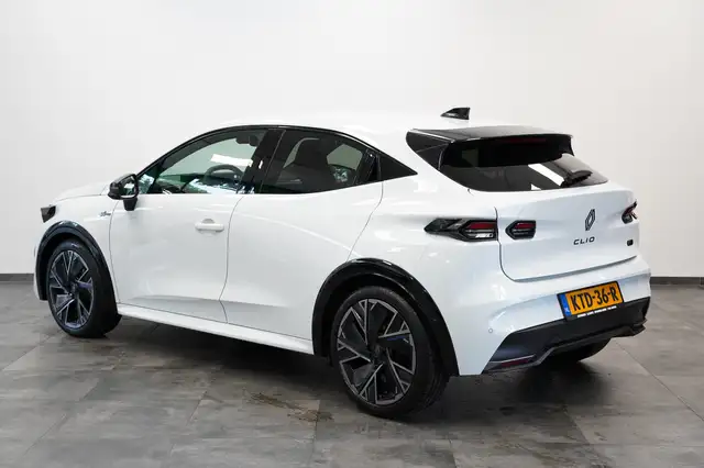 Renault Clio view 3