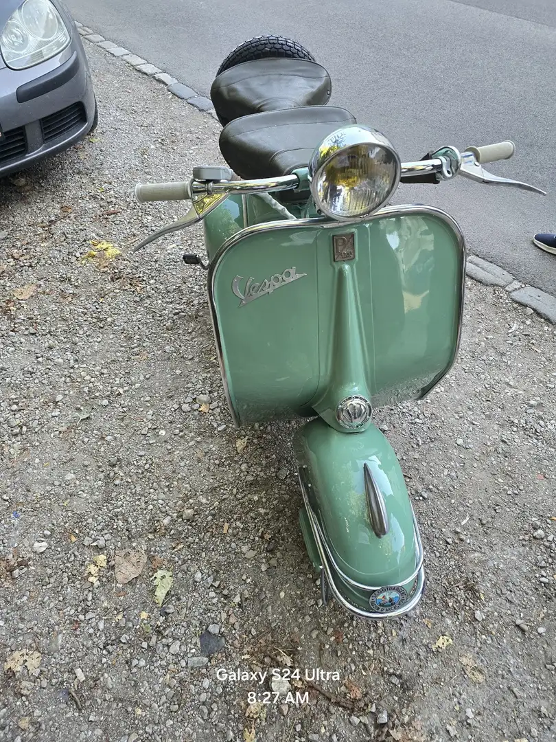Vespa Primavera 125 Verde - 2