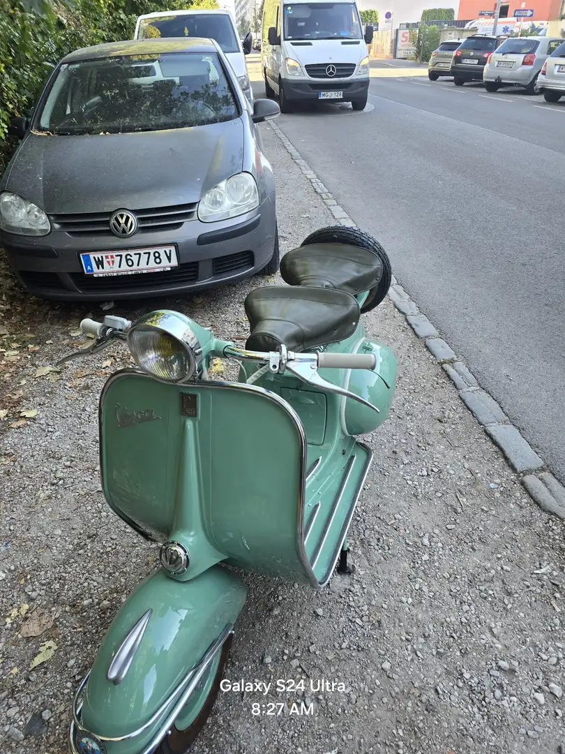 Vespa Primavera 125 Verde - 1