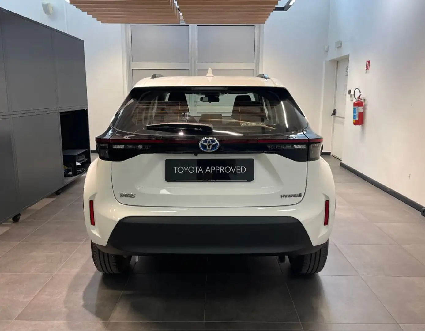 Toyota Yaris Cross 1.5 Hybrid 5p. E-CVT Active Bianco - 2