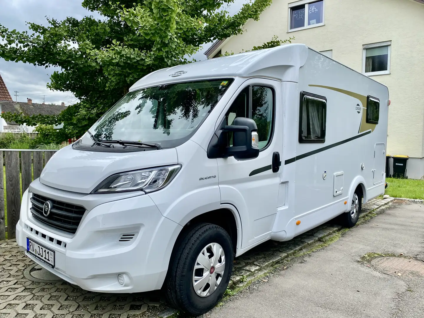 Caravans-Wohnm Carado Carado V337 Blanc - 2