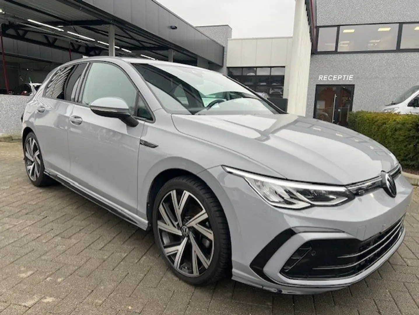 Volkswagen Golf 2.0 TDi R-Line DSG 150pk Virt Cockpit/Led/Camera - 1