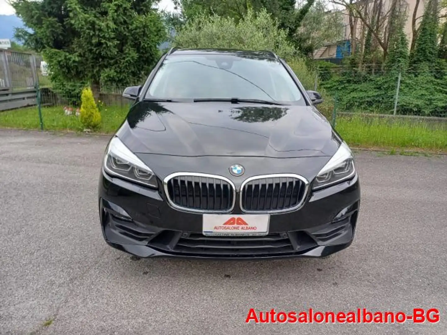 BMW 220 d Active Tourer Business aut. 7 POSTI Grand Tourer Noir - 2