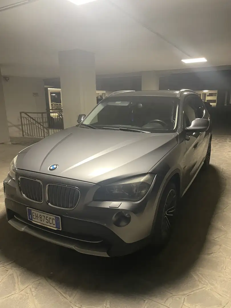 BMW X1 Szürke - 1