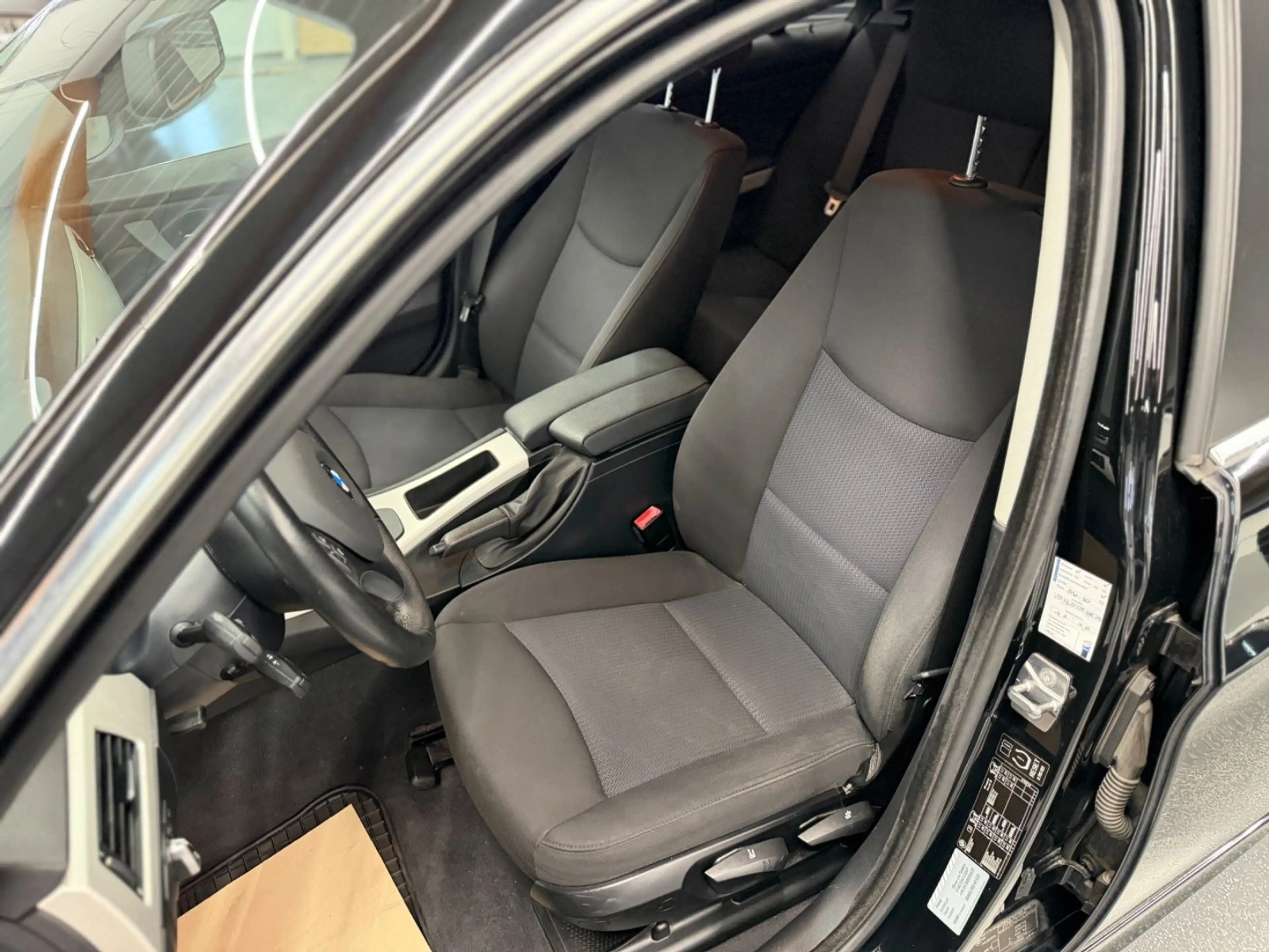 BMW 325 i E91 Touring Autom. Keyless Xenon — photo 14