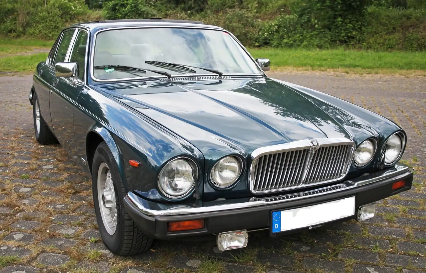 Jaguar XJ12 - 1