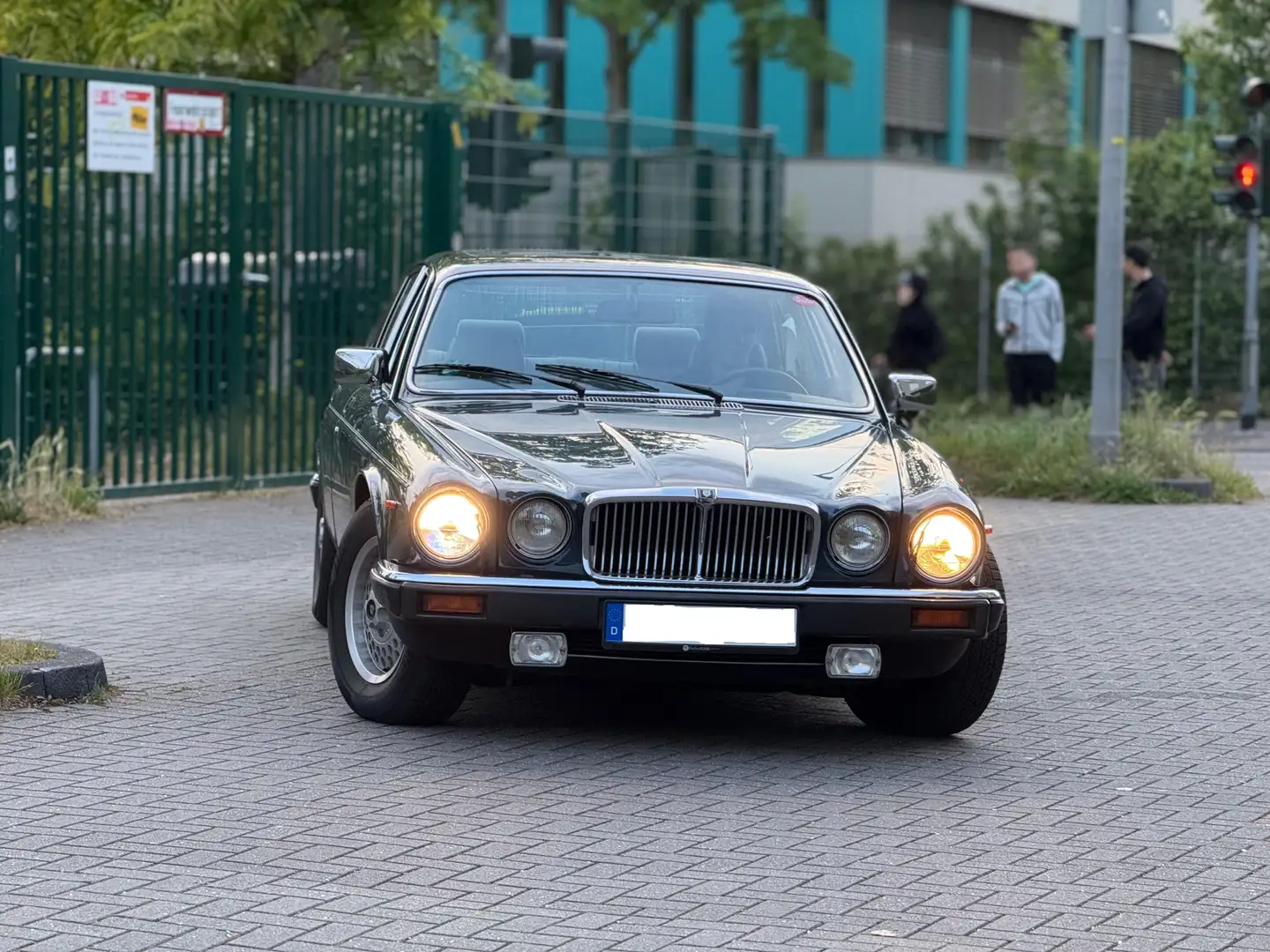 Jaguar XJ12 - 2