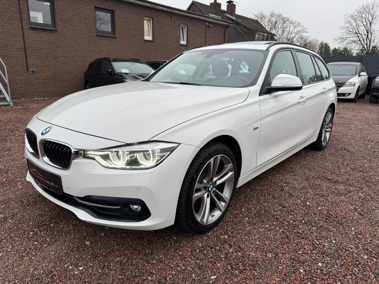 BMW 320