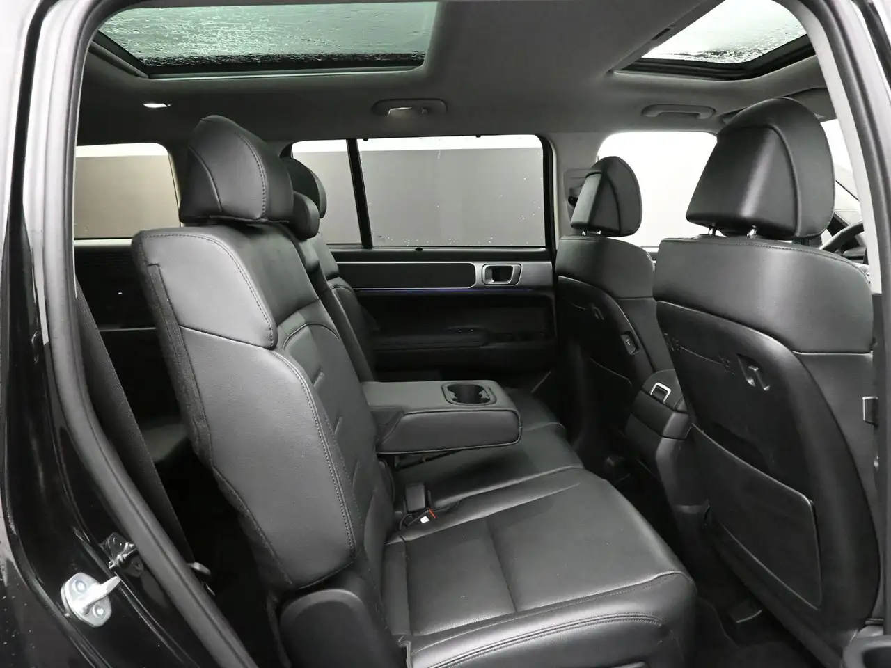 Hyundai SANTA FE photo Hyundai SANTA FE