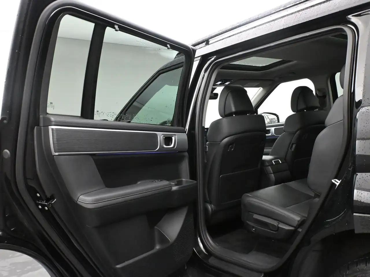 Hyundai SANTA FE photo Hyundai SANTA FE