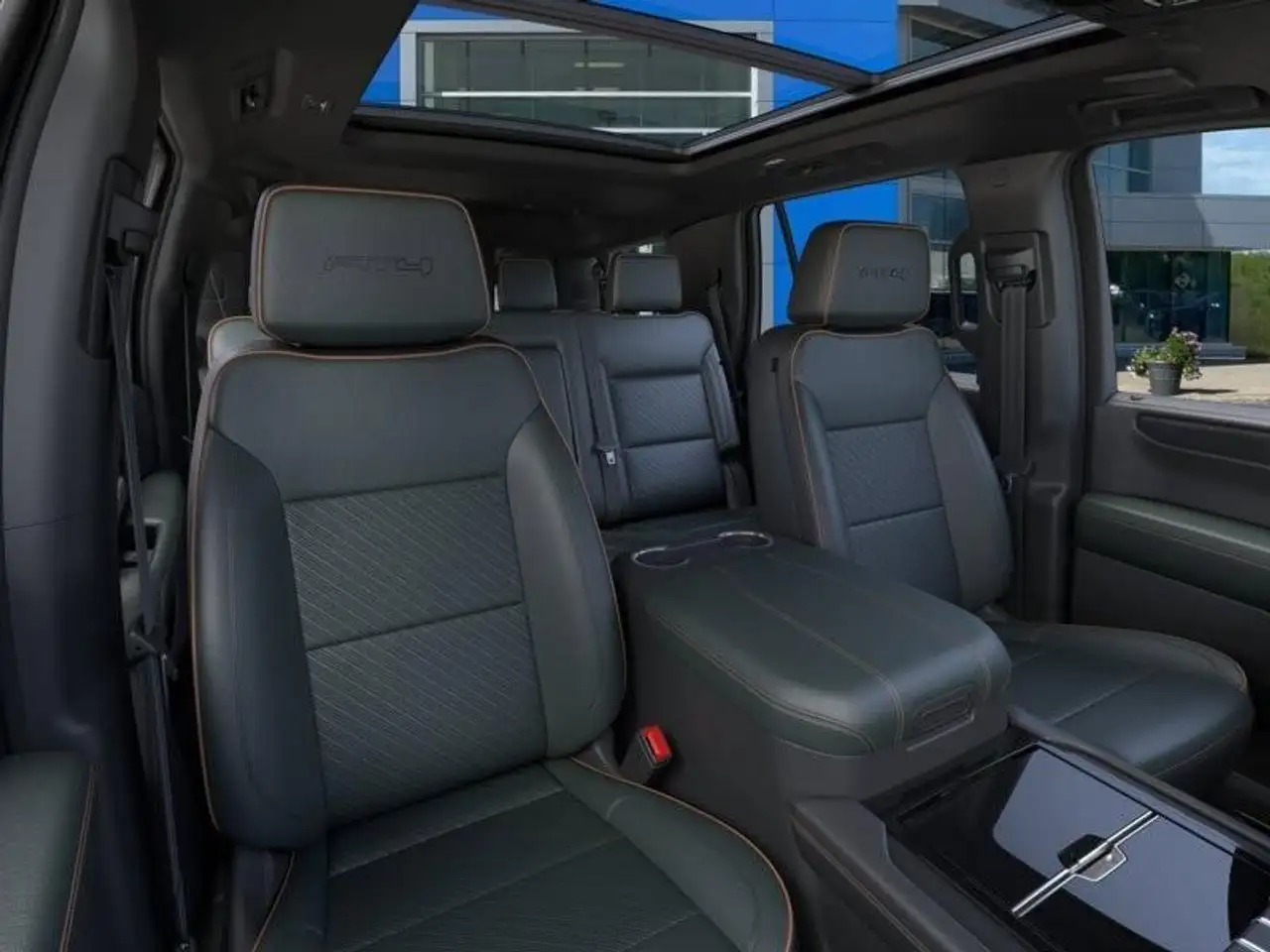 GMC Yukon снимка GMC Yukon