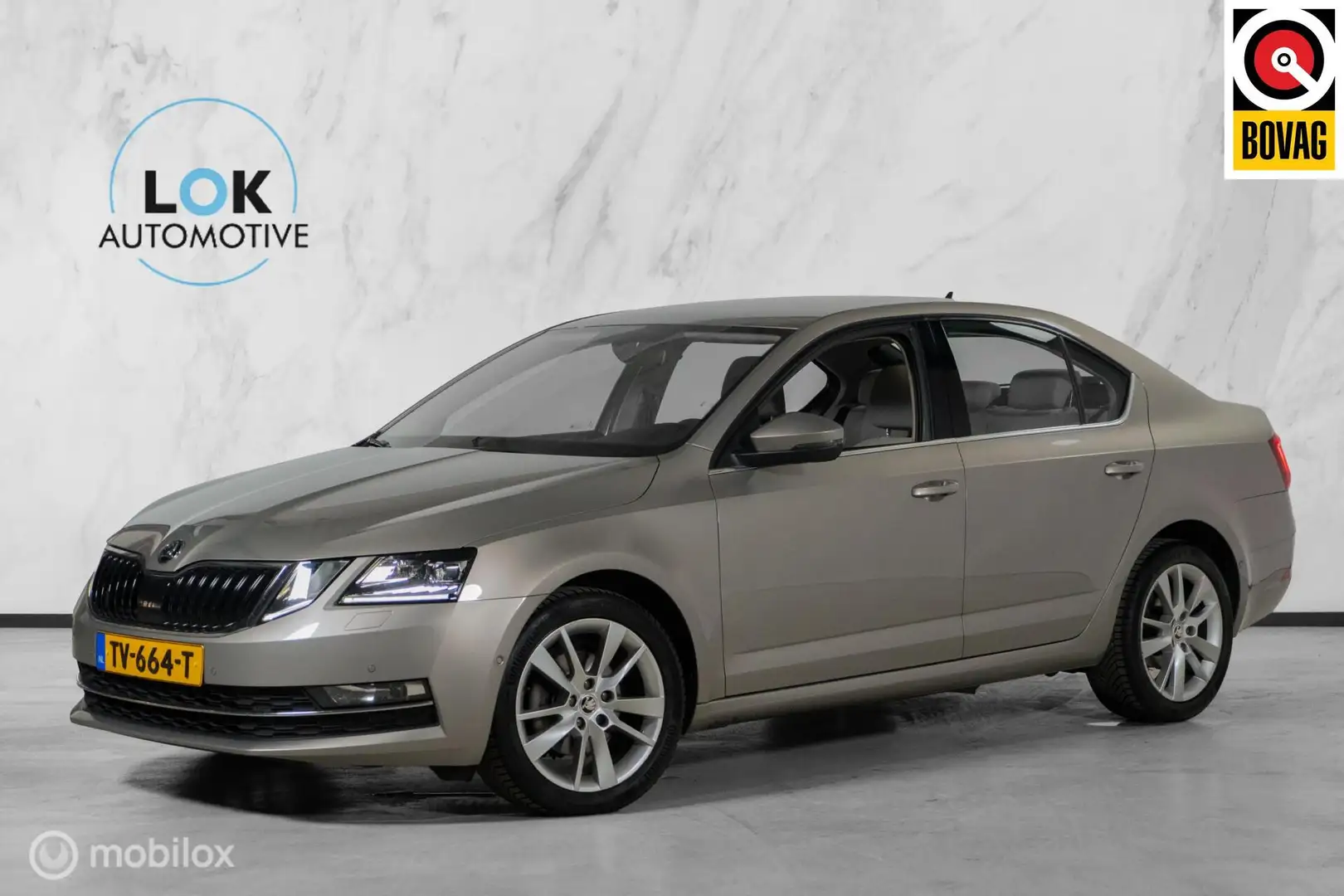Skoda Octavia 1.0 TSI Greentech Style Business LED|KEYLESS| Grijs - 1