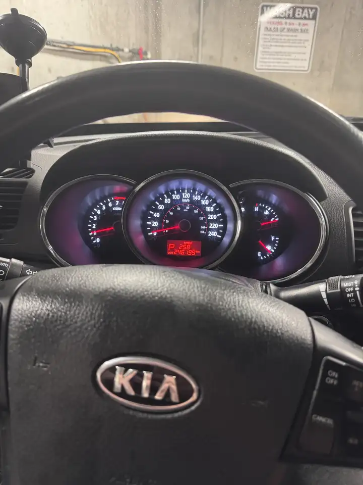 Kia Sorento снимка Kia Sorento