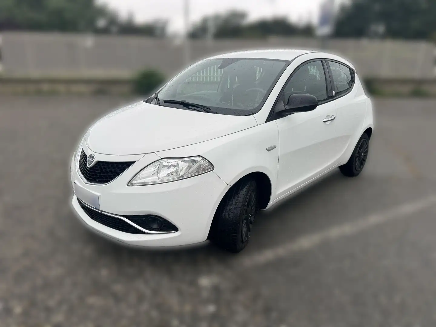 Lancia Ypsilon Ypsilon 1.2 Gold ecochic Gpl 69cv Bianco - 1