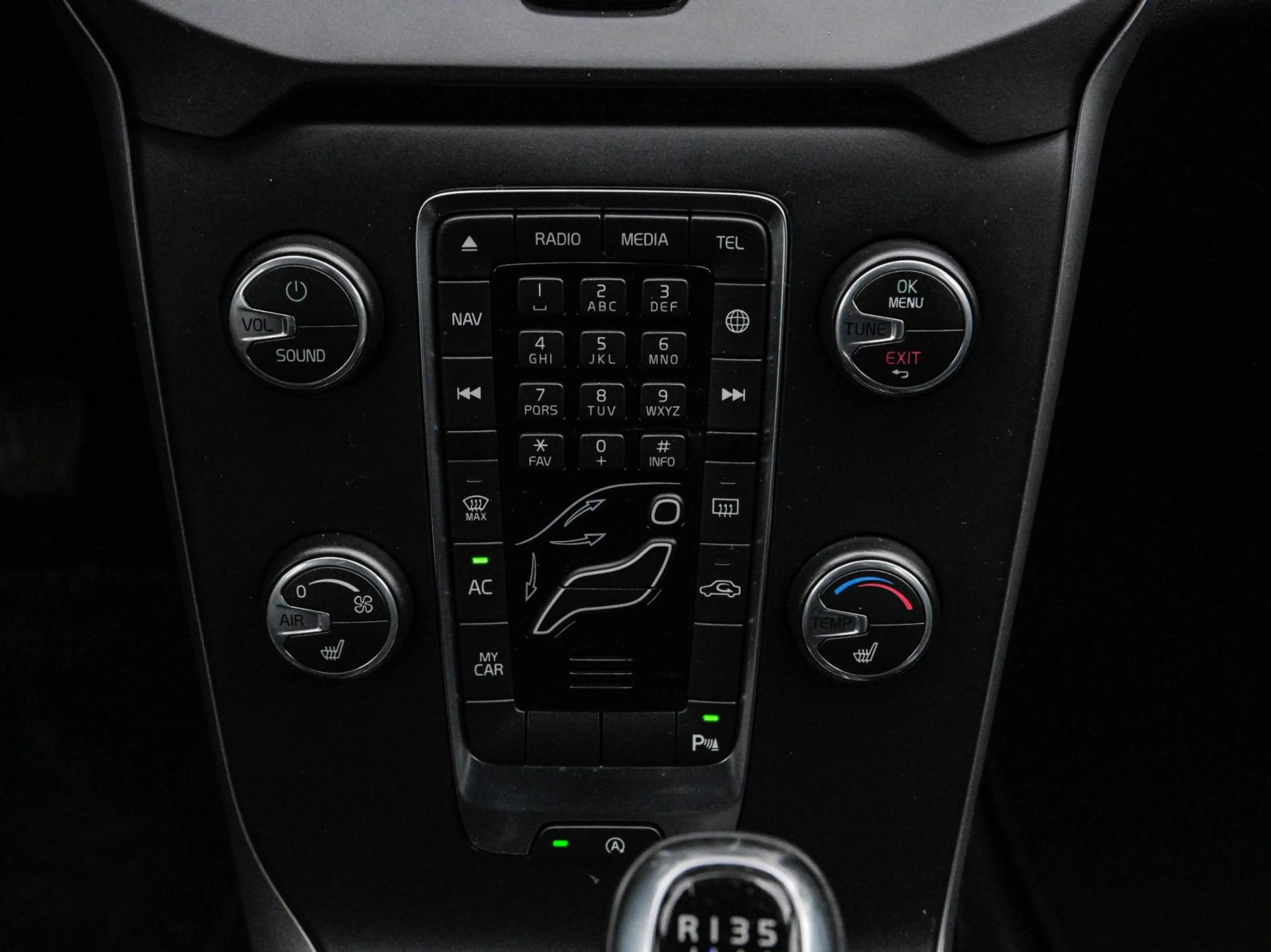 Volvo V40 Cross Country 1.6 D2 Summum | Leder | Navi | PDC | Cruise contro — photo 9
