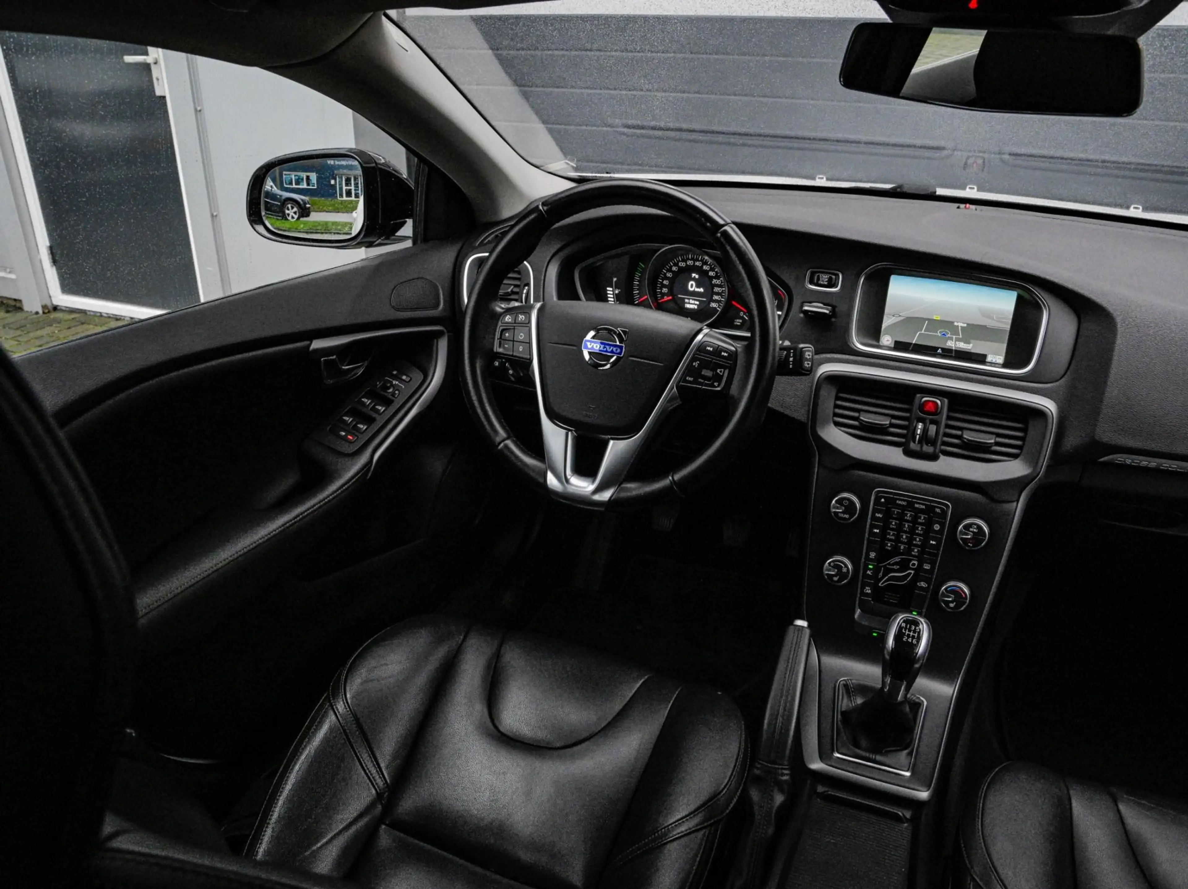 Volvo V40 Cross Country 1.6 D2 Summum | Leder | Navi | PDC | Cruise contro — photo 13