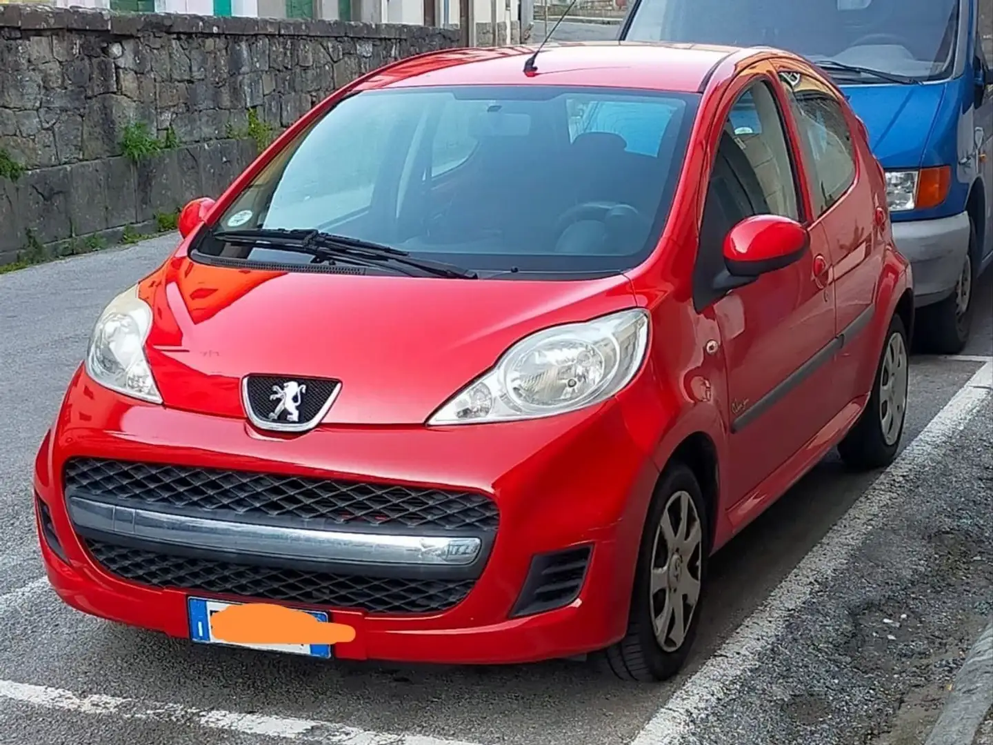 Peugeot 107 Sweet Years Rosso - 1