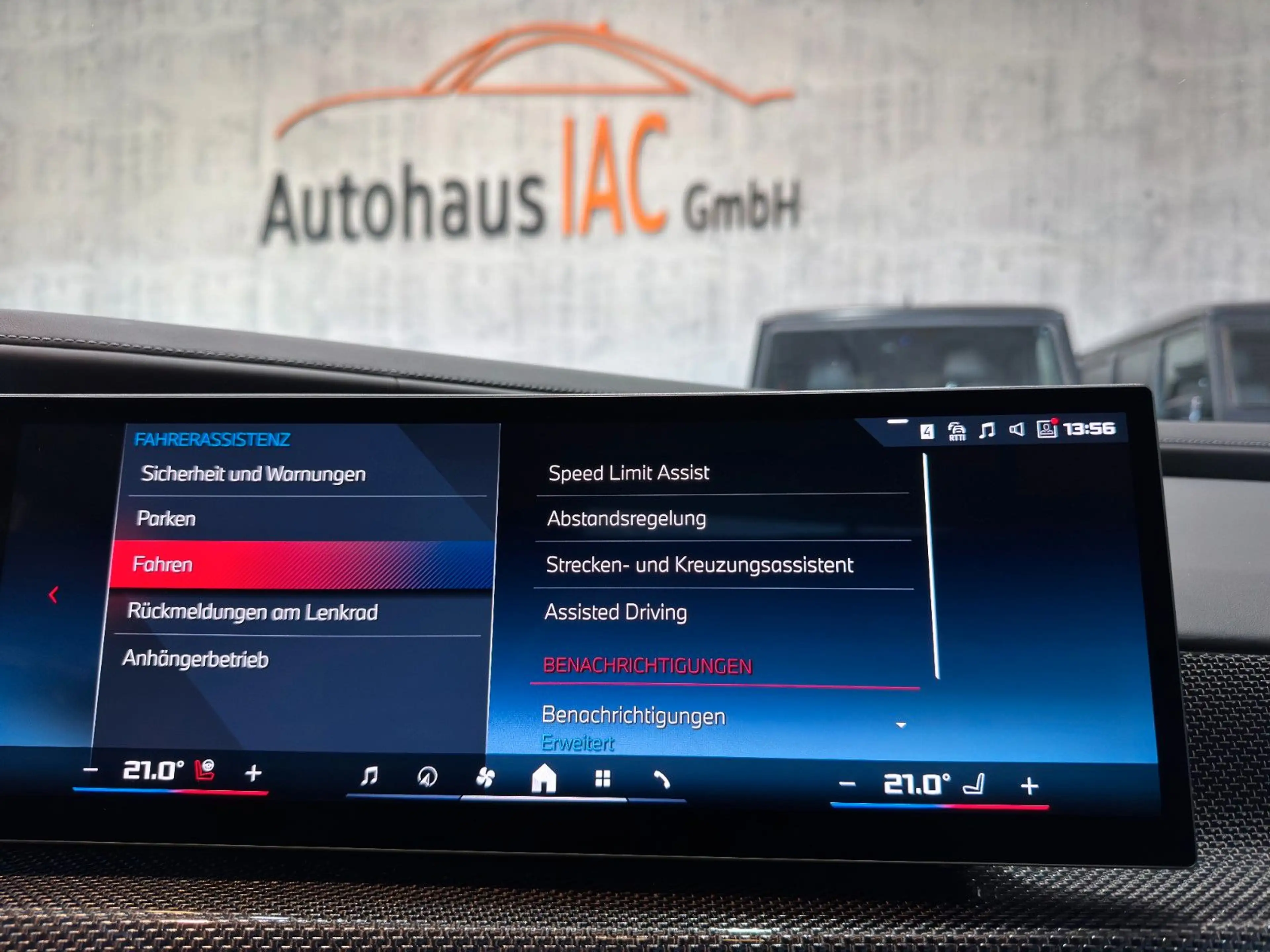 BMW 760 /e/xDrive/PANO/CARBON/TV/LED/1.HAND/360*/ — photo 14